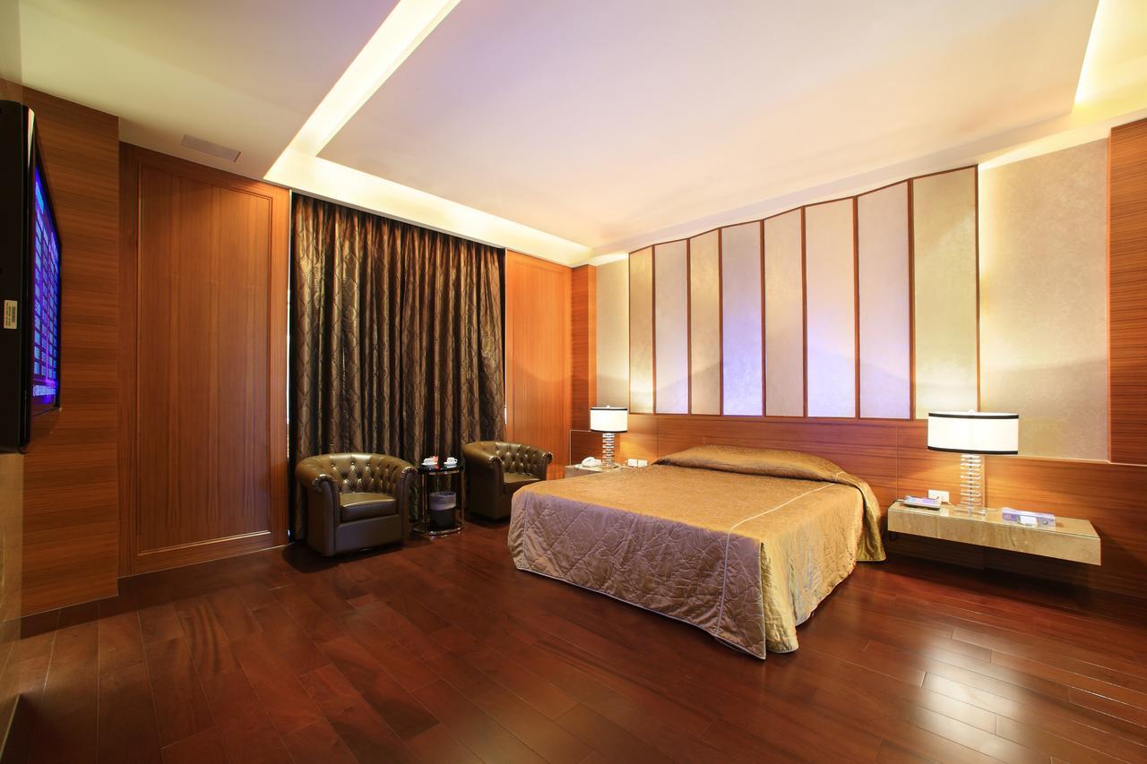 Spring Hotel Taichung Eksteriør bilde