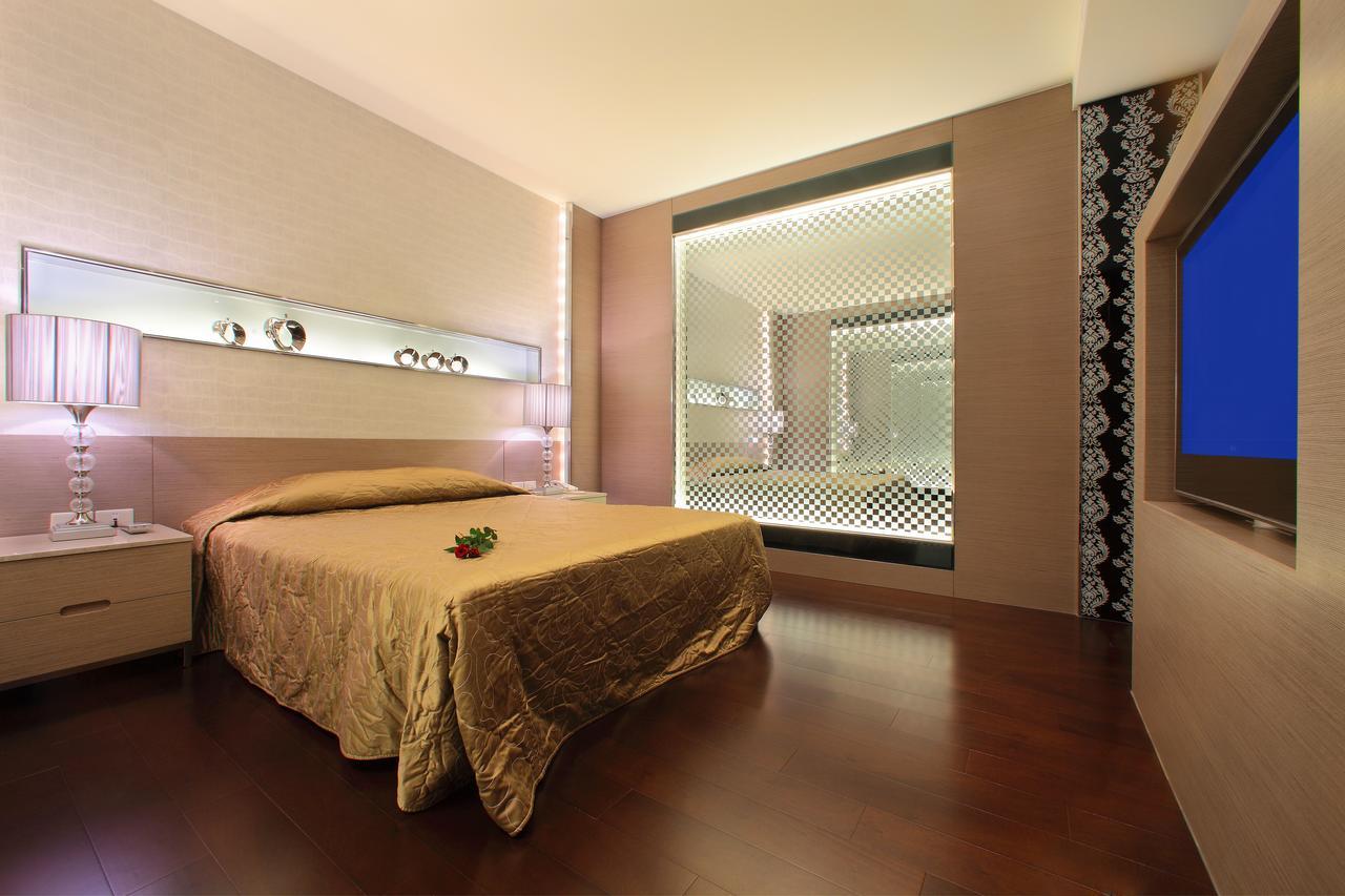 Spring Hotel Taichung Eksteriør bilde