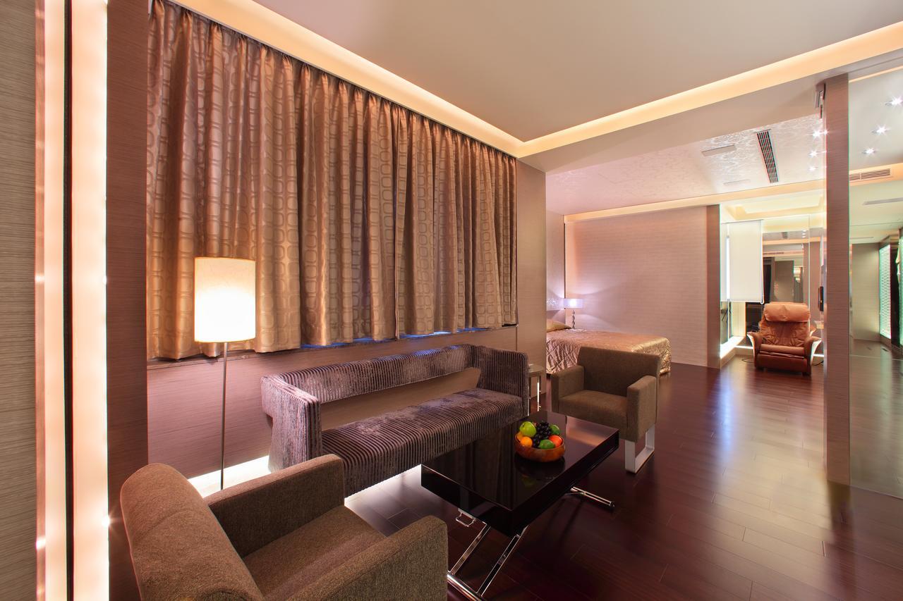 Spring Hotel Taichung Eksteriør bilde