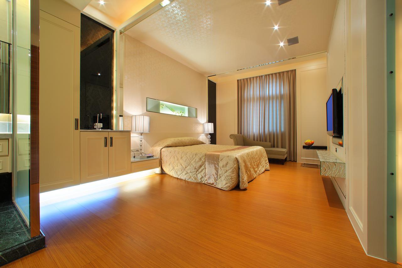 Spring Hotel Taichung Eksteriør bilde